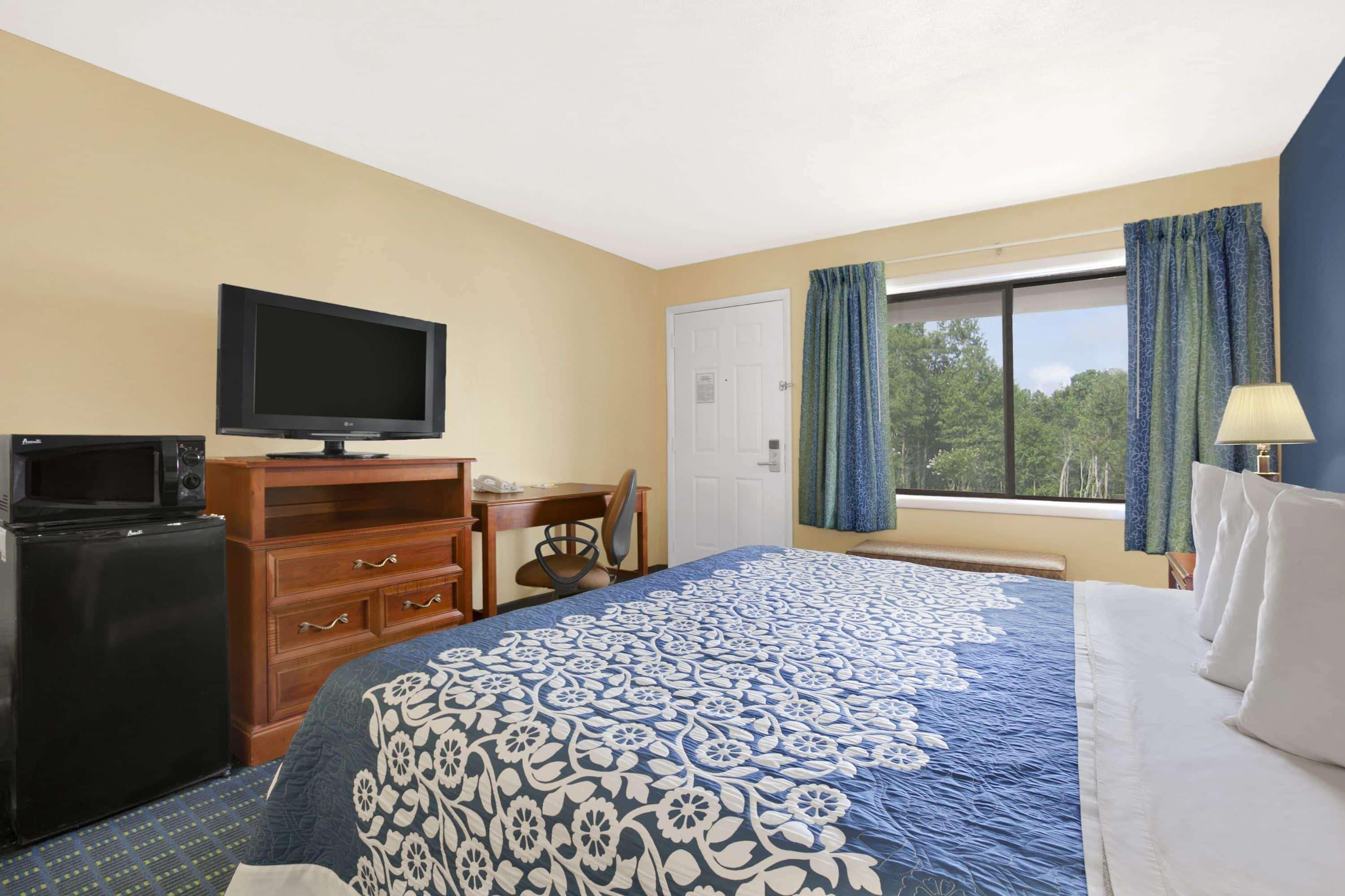 Days Inn By Wyndham Middletown New Hampton Εξωτερικό φωτογραφία